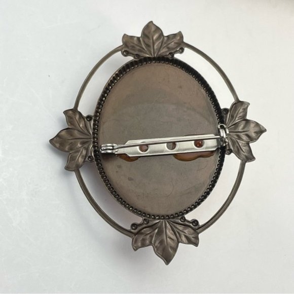 Large Lady Rose Antique Brass Style Cameo - Picture 6 of 9